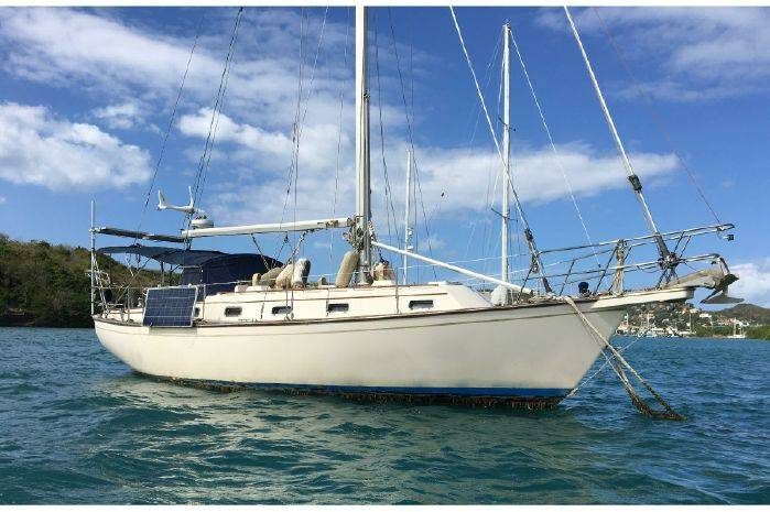 Island Packet 37