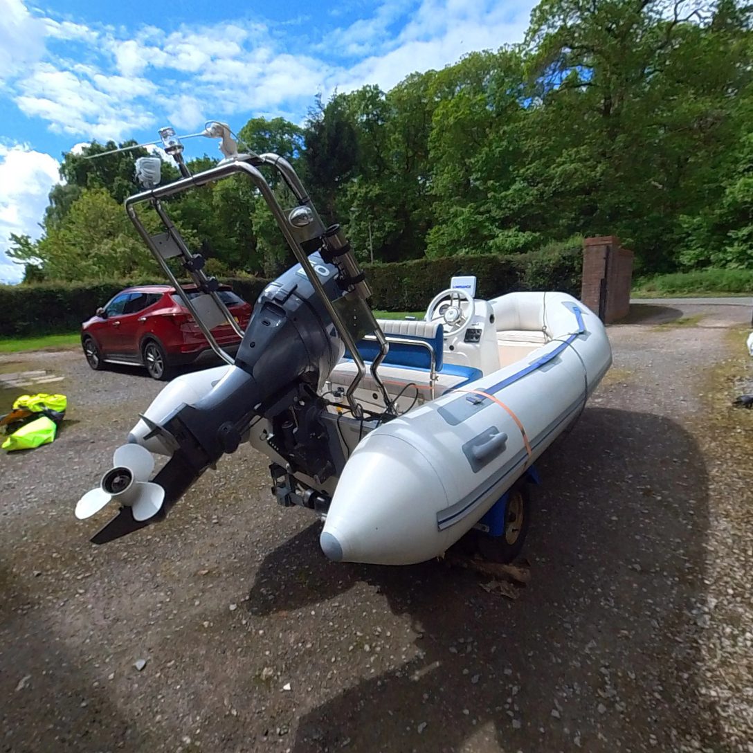 Avon Rib 4.01 c w Yamaha 50hp & Trailer