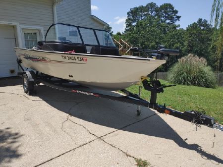 2021 Tracker Pro Guide V16WT
