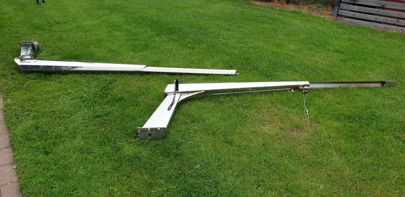Simpson davits