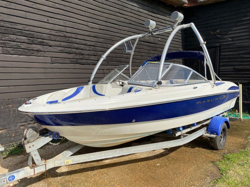 Maxum 1800 SR3