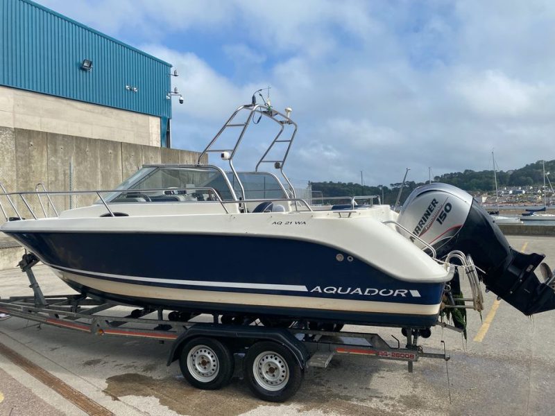 Aquador 21 WA | 150 HP Mariner Four Stroke